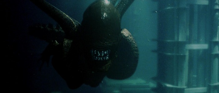 Xenomorph underwater Alien Resurrection