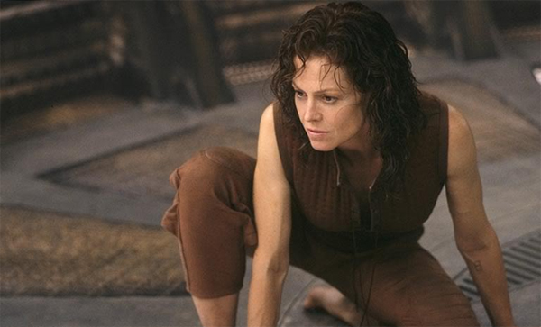 I thoroughly enjoyed how Crispin got inside the head of Ripley 8 and used the genetic memory of the Aliens to develop her.  Alien Resurrection Novelization Review