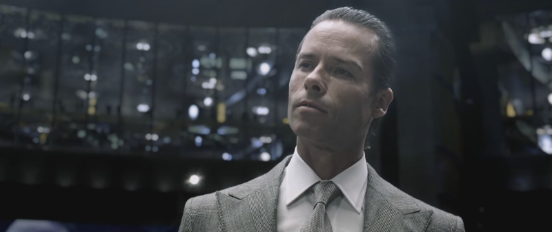 Alien vs. Predator Galaxy can exclusively reveal that Guy Pearce will be returning to portray Peter Weyland once again in Alien: Covenant! AvPGalaxy Exclusive: Guy Pearce Returns for Alien: Covenant!