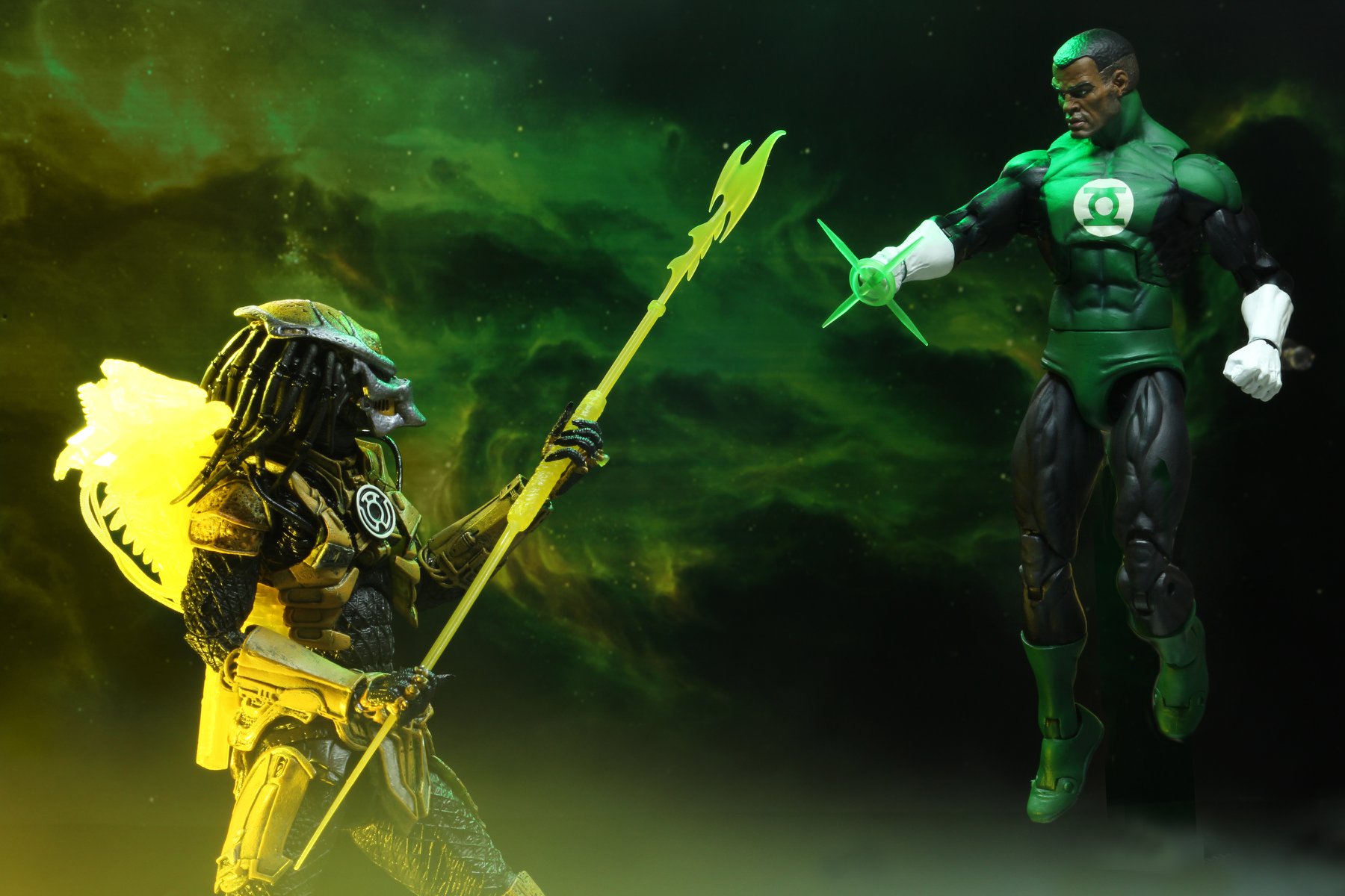 NECA Shows Off Last NYCC DC Crossover 2-Pack - Green Lantern and "Sine...