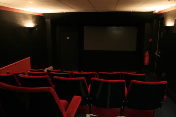  The Terror Returns to Cinema (Alien & Aliens at the Cinema)