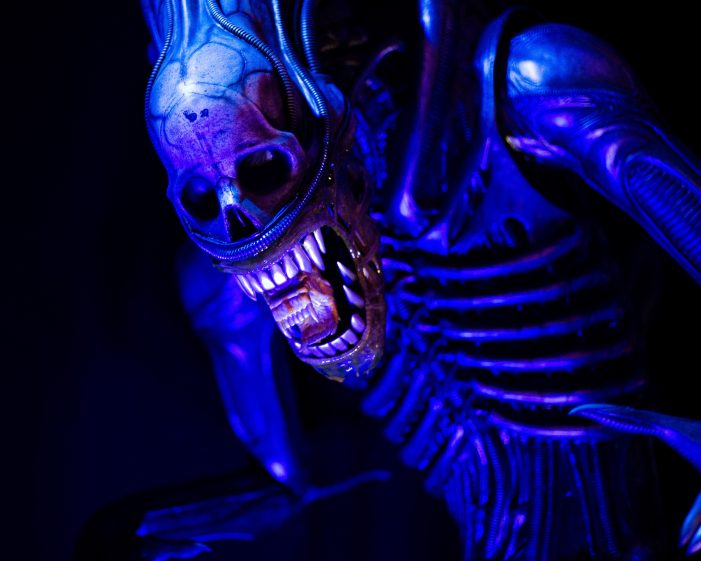 Icons Of Darkness_10.9.21_AVP_Alien Xeno_049sm (Mike Monaghan)