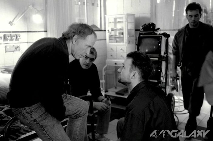 David Fincher talks to then-director of…