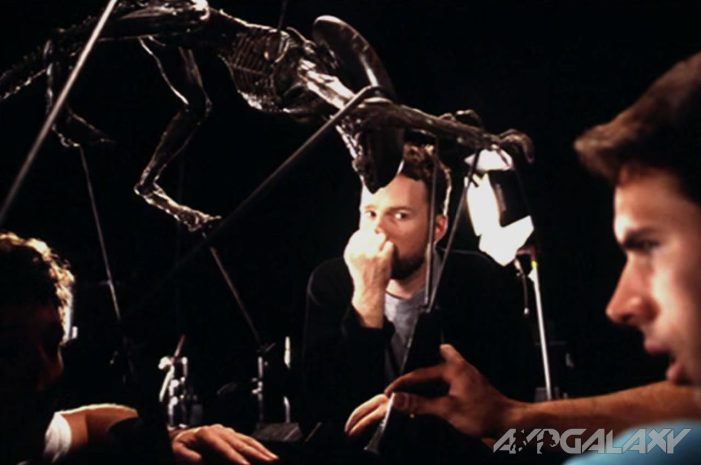 David Fincher oversees the puppet at Boss Film Studios.