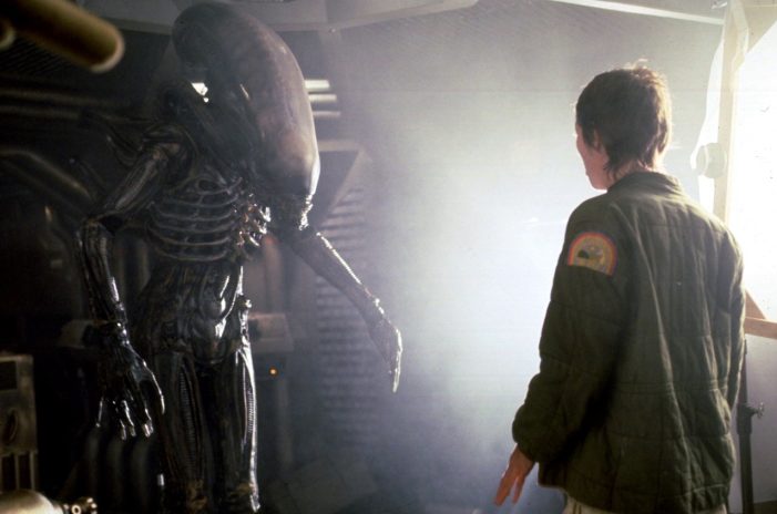  Noah Hawley Wants to "Remystify" The Alien, Hints At Potential Second Season