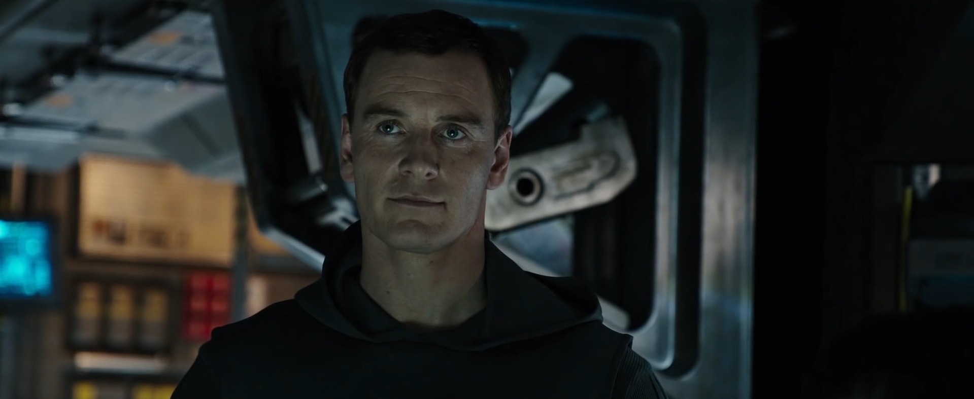 Walter One (Played by Michael Fassbender) - AvPGalaxy